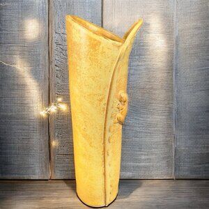 Vintage Hand Made Stoneware Pottery Tall Wall Hanging Vase Wall Pocket W Lizard